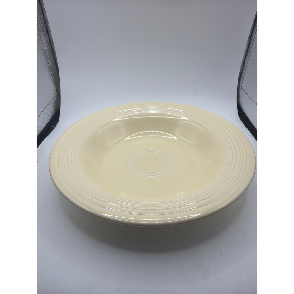 Vintage Fiestaware Deep Dish Ivory.